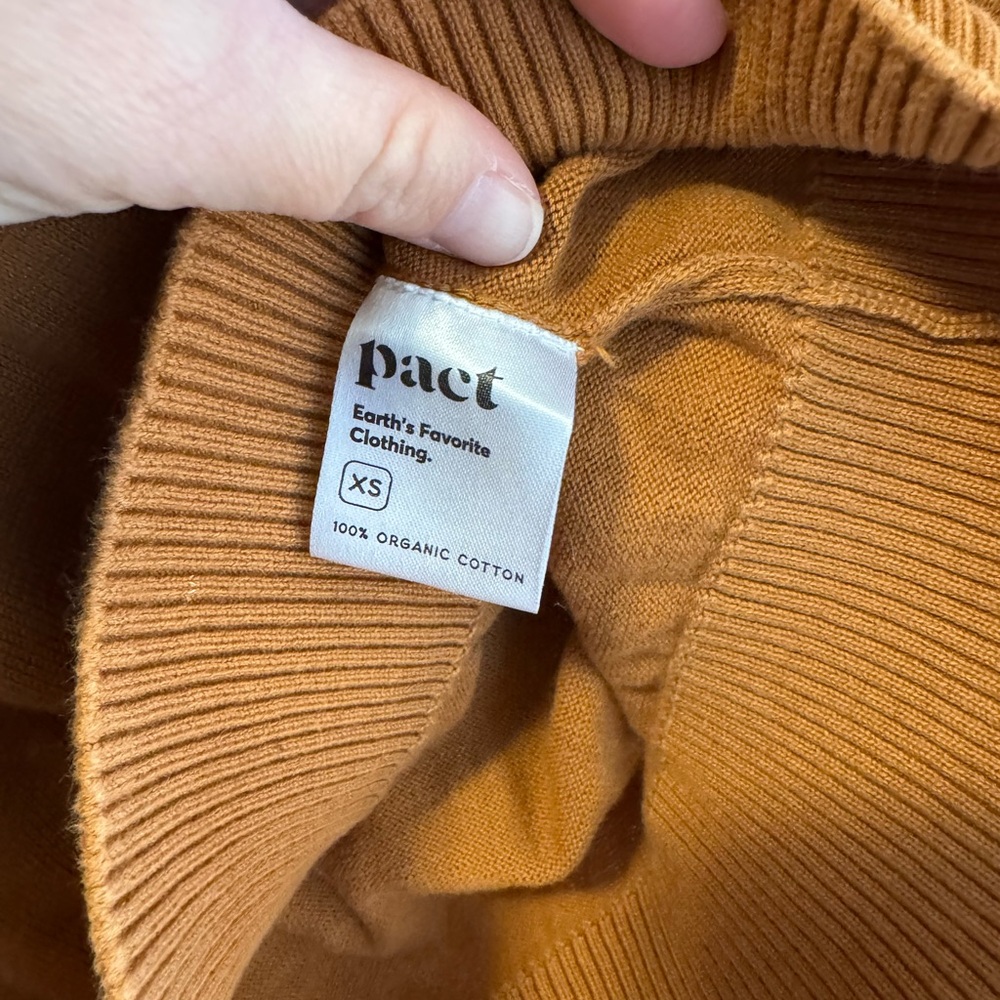 Pact Women’s V-Neck Sweater - Picture 4 of 6